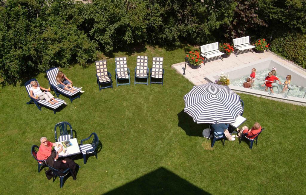 Hotel Flurschuetz เลนเนชตัดท์ ภายนอก รูปภาพ