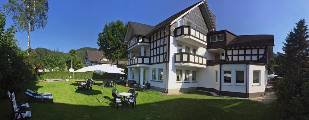 Hotel Flurschuetz เลนเนชตัดท์ ภายนอก รูปภาพ