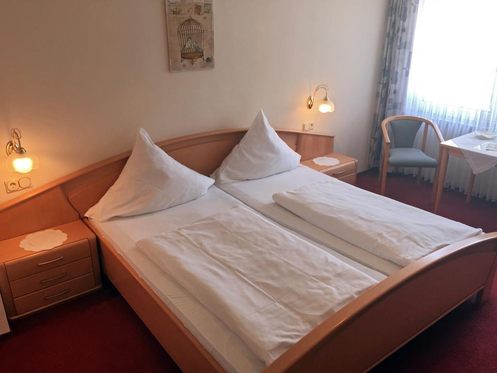 Hotel Flurschuetz เลนเนชตัดท์ ห้อง รูปภาพ