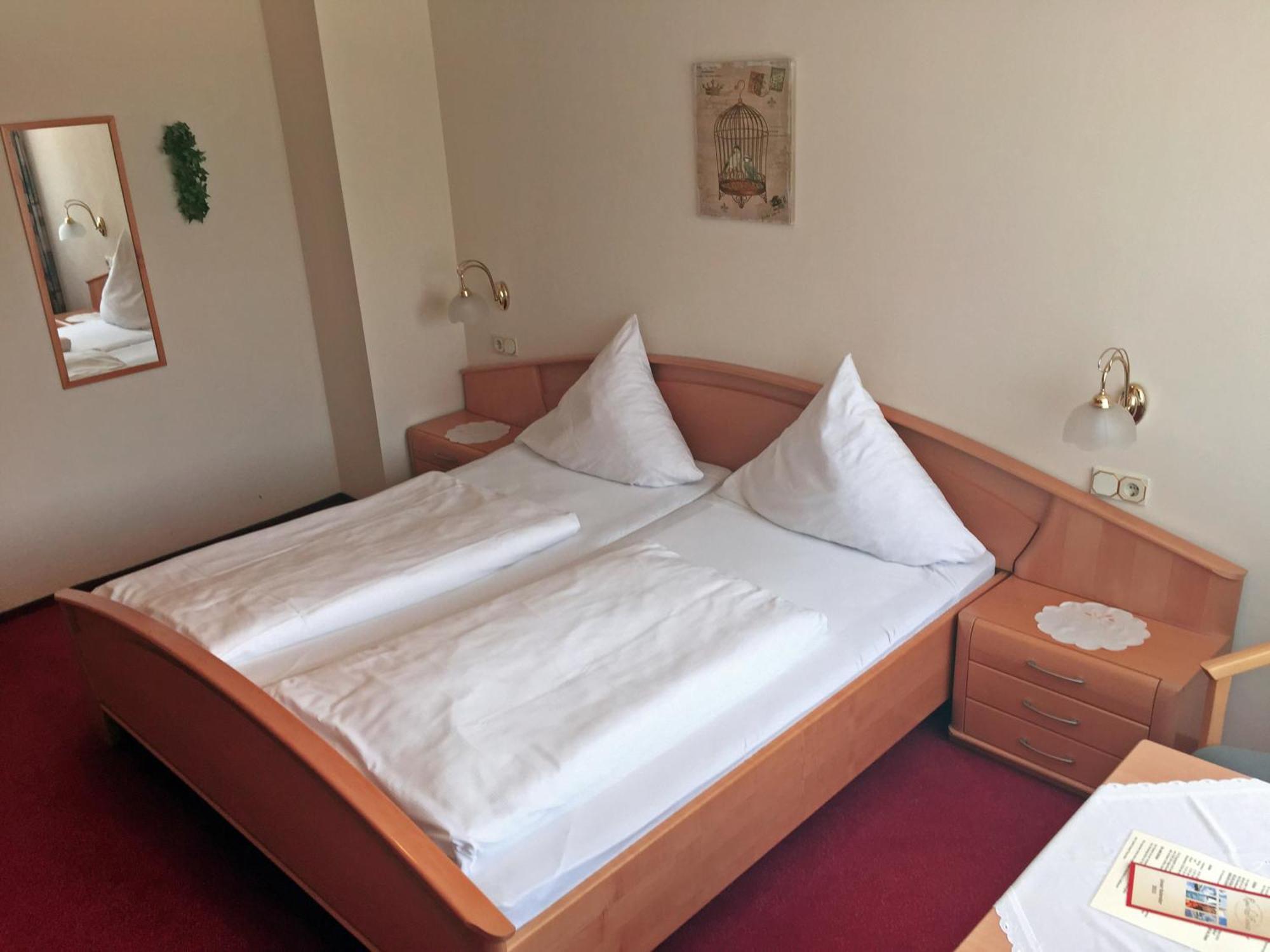 Hotel Flurschuetz เลนเนชตัดท์ ห้อง รูปภาพ