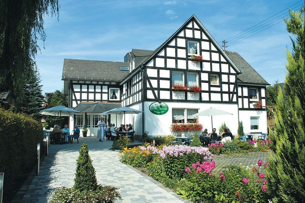 Hotel Flurschuetz เลนเนชตัดท์ ภายนอก รูปภาพ