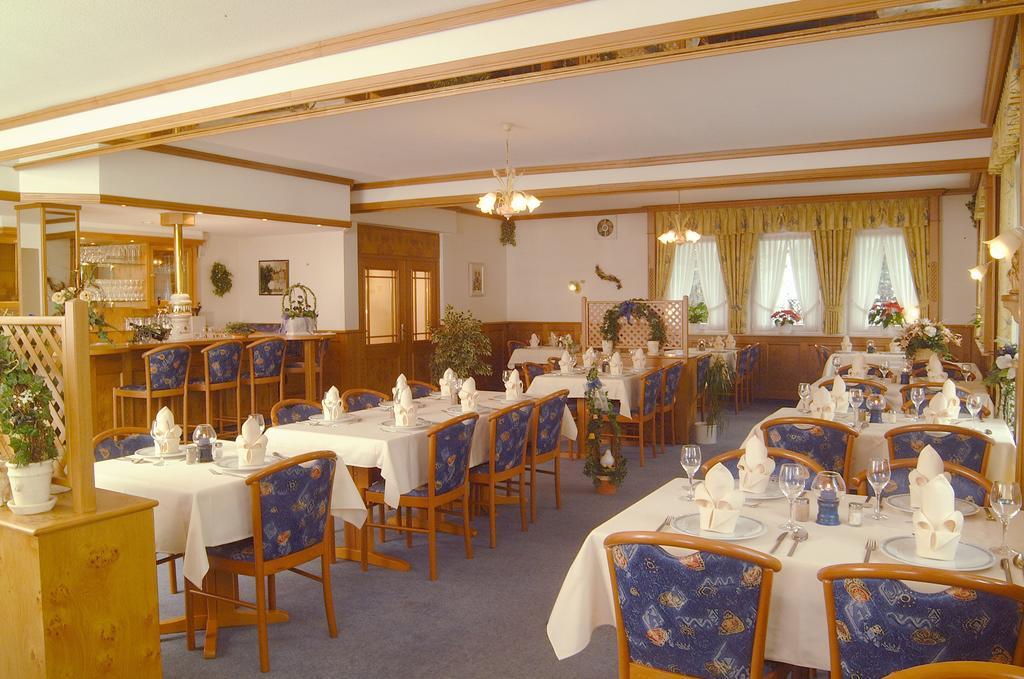 Hotel Flurschuetz เลนเนชตัดท์ ภายนอก รูปภาพ